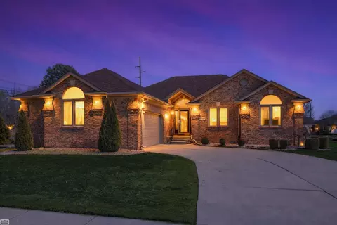Exterior - 50988 Shenandoah, Macomb, MI 48044 photo 3 of 9