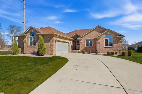 Exterior - 50988 Shenandoah, Macomb, MI 48044 photo 2 of 9