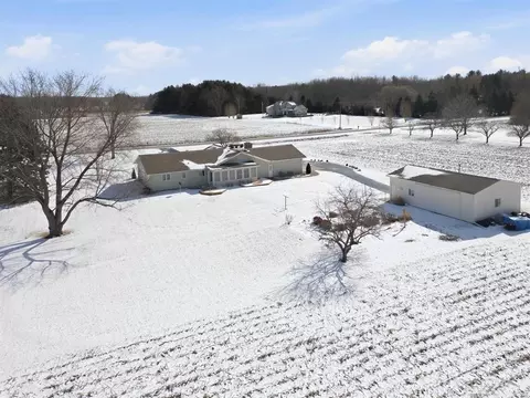 View/Area - 4339 N Fordney, Hemlock, MI 48626 photo 5 of 7