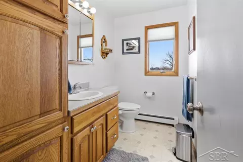 Bath - 4339 N Fordney, Hemlock, MI 48626 photo 3 of 4