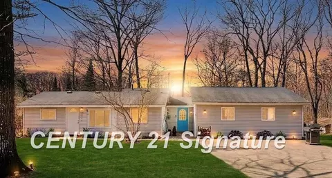 4041 Janet, Harrison, MI 48625