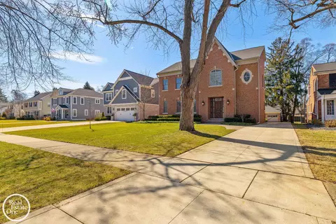 Exterior - 577 Washington, Grosse Pointe, MI 48230 photo 23 of 23