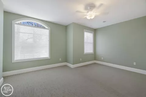 Bedroom - 577 Washington, Grosse Pointe, MI 48230 photo 6 of 8