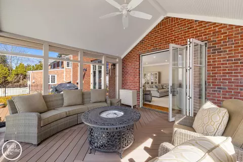 Exterior - 577 Washington, Grosse Pointe, MI 48230 photo 10 of 23