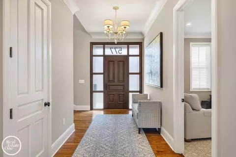Entry Way - 577 Washington, Grosse Pointe, MI 48230 photo 1 of 10