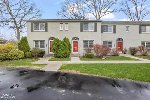 716 Graefield, Birmingham, MI 48009
