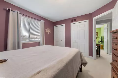 Bedroom - 21736 Pine Cone, Macomb, MI 48042 photo 6 of 7