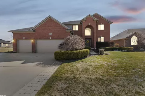 Exterior - 21736 Pine Cone, Macomb, MI 48042 photo 2 of 6