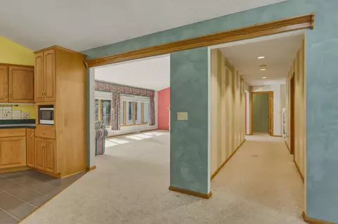 Entry Way - 10722 S Gera, Birch Run, MI 48415 photo 5 of 9