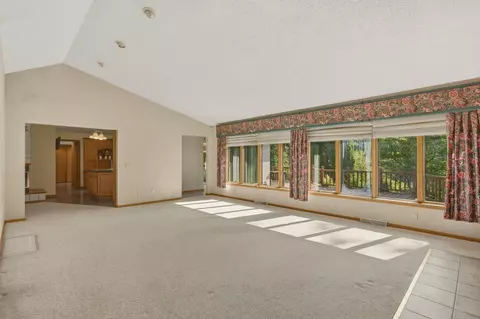 Living - 10722 S Gera, Birch Run, MI 48415 photo 5 of 10