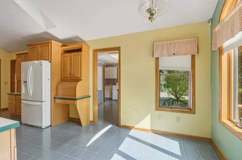 Entry Way - 10722 S Gera, Birch Run, MI 48415 photo 8 of 9