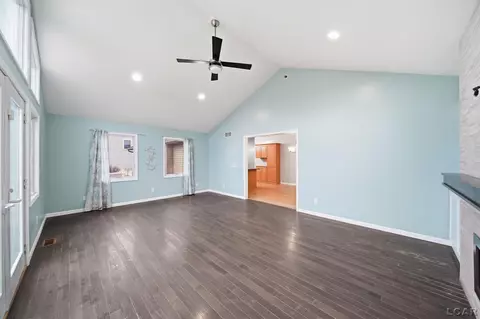 Living - 3203 Northmor Dr, Adrian, MI 49221 photo 6 of 6