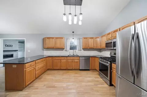 Kitchen - 3203 Northmor Dr, Adrian, MI 49221 photo 1 of 3