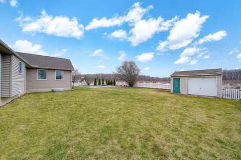 Exterior - 3203 Northmor Dr, Adrian, MI 49221 photo 7 of 13