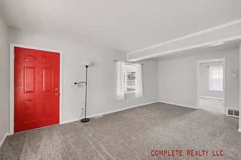 Living - 1051 Pinehurst, Mount Morris, MI 48458 photo 5 of 5