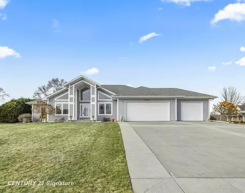 9368 Highland Grn, Saginaw, MI 48609