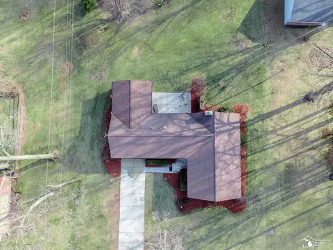 View/Area - 3335 School, Temperance, MI 48182 photo 5 of 6