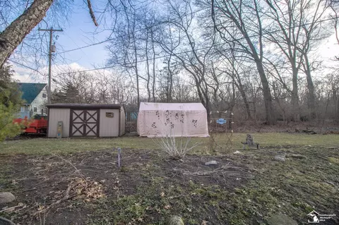Exterior - 3335 School, Temperance, MI 48182 photo 6 of 6