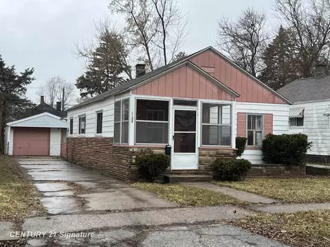 2233 S Niagara, Saginaw, MI 48602