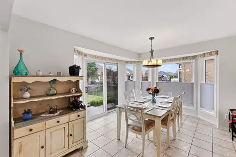 Dining - 21368 Rome, Macomb, MI 48044 photo 1 of 2