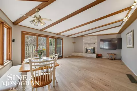 Living - 715 Pear Tree, Grosse Pointe Woods, MI 48236 photo 5 of 8