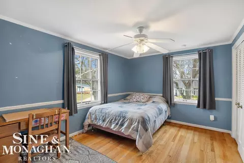 Bedroom - 715 Pear Tree, Grosse Pointe Woods, MI 48236 photo 4 of 4