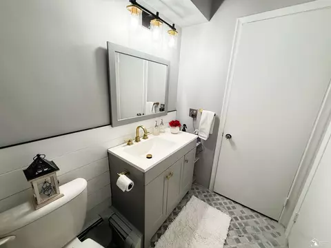 Bath - 4230 Saint Anthony, Temperance, MI 48182 photo 3 of 3