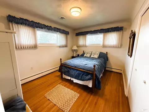 Bedroom - 4230 Saint Anthony, Temperance, MI 48182 photo 3 of 3