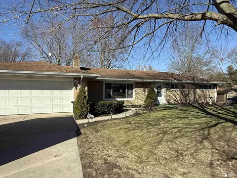 Exterior - 4230 Saint Anthony, Temperance, MI 48182 photo 2 of 5