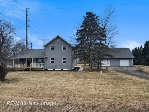 3874 E Kent, Freeland, MI 48623