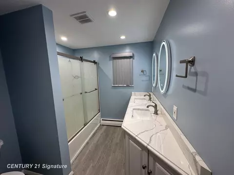 Bath - 7151 N Elms, Flushing, MI 48433 photo 1 of 2