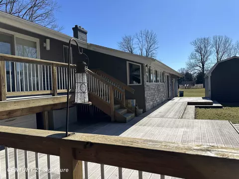 Exterior - 7151 N Elms, Flushing, MI 48433 photo 17 of 26