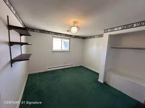 Bedroom - 7151 N Elms, Flushing, MI 48433 photo 4 of 4