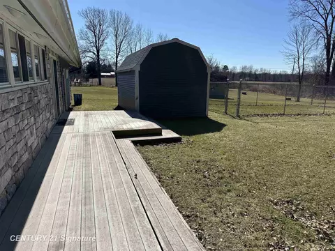 Exterior - 7151 N Elms, Flushing, MI 48433 photo 23 of 26