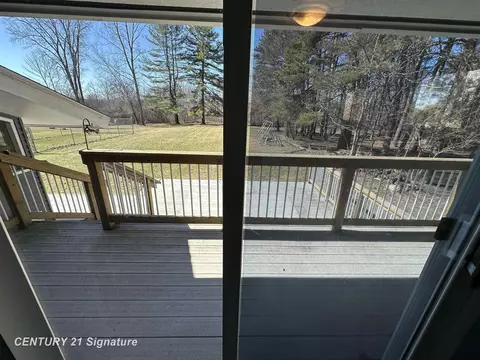 Exterior - 7151 N Elms, Flushing, MI 48433 photo 5 of 26