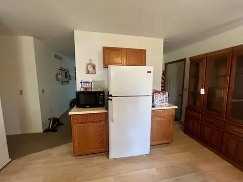 Kitchen - 4763 Kerswill, Gladwin, MI 48624 photo 2 of 2
