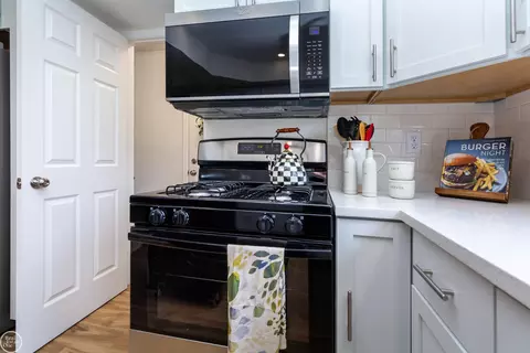 Kitchen - 3902 Marlene, Warren, MI 48092 photo 3 of 3