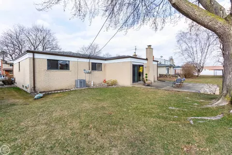 Exterior - 3902 Marlene, Warren, MI 48092 photo 9 of 13