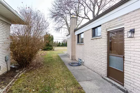 Exterior - 3902 Marlene, Warren, MI 48092 photo 6 of 13