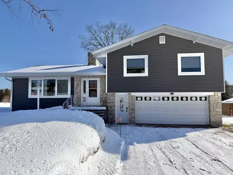 905 E Gold, Bessemer, MI 49911