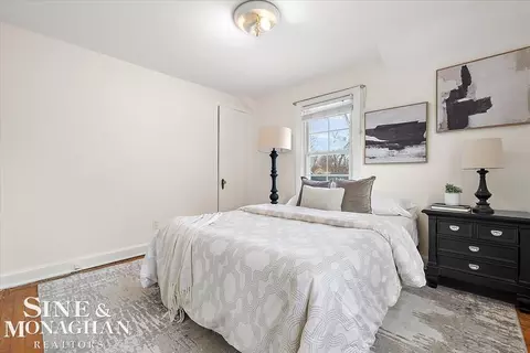 Bedroom - 412 Manor, Grosse Pointe Farms, MI 48236 photo 4 of 5