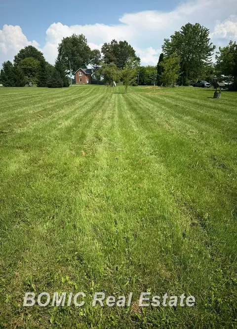 12400 S Gera, Birch Run, MI 48415