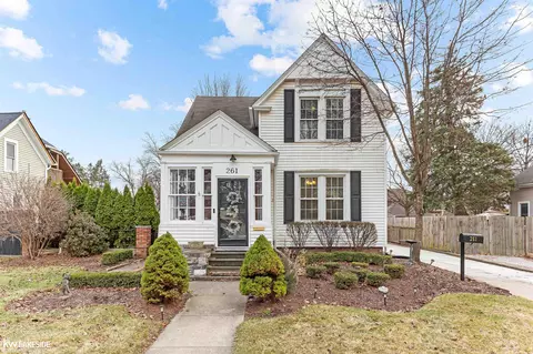 261 Jones, Mount Clemens, MI 48043