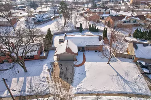 655 Eastgate, Frankenmuth, MI 48734 photo 43