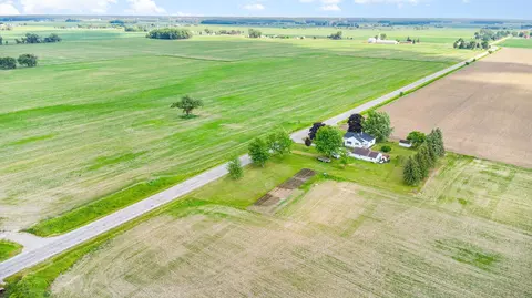 S Carter, Auburn, MI 48611 photo 3