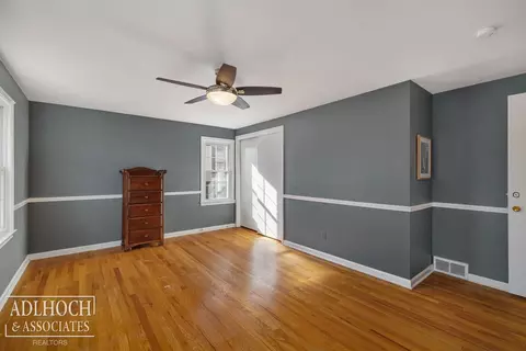 883 Lakepointe, Grosse Pointe, MI 48230 photo 24