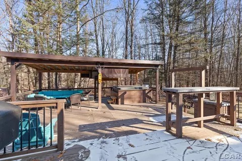 Exterior - 7184 Sanctuary, Jackson, MI 49201 photo 3 of 13