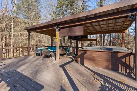 Exterior - 7184 Sanctuary, Jackson, MI 49201 photo 12 of 13