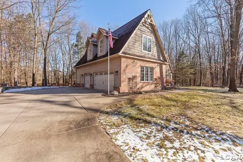 Exterior - 7184 Sanctuary, Jackson, MI 49201 photo 10 of 13