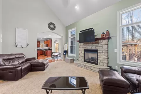 Living - 7184 Sanctuary, Jackson, MI 49201 photo 3 of 4
